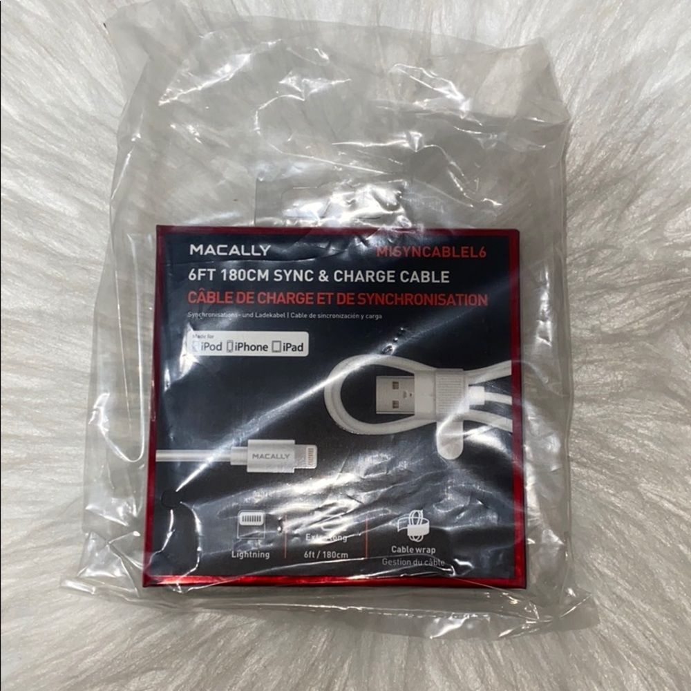 [BNIB] Macally Six Feet Charging Cable
